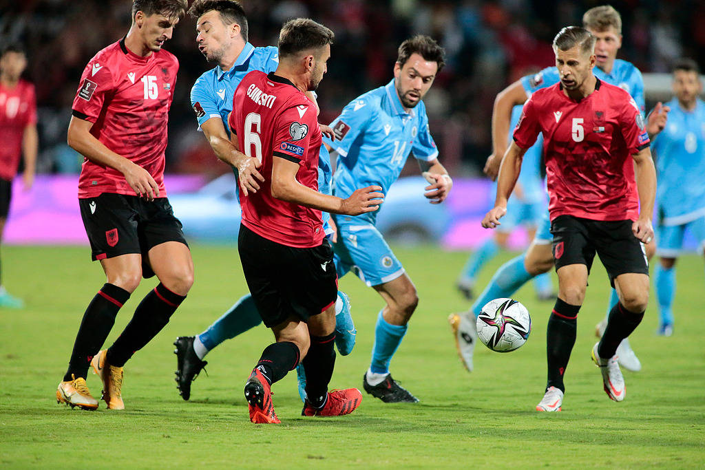 BOB体育平台关于波尔图发布备战花絮，集结日强势反弹，德国杯任务艰巨，年轻球员得到机会的信息