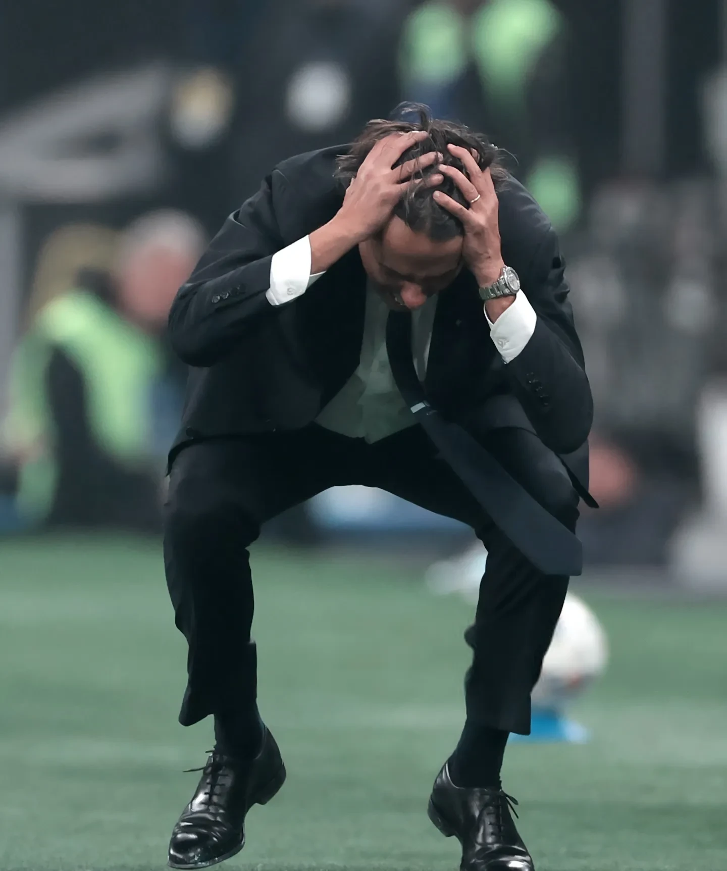 BOB体育官方关于冲刺阶段皇家马德里备战法国杯，伤情更新细节曝光，引发热议，更衣室氛围转暖的信息